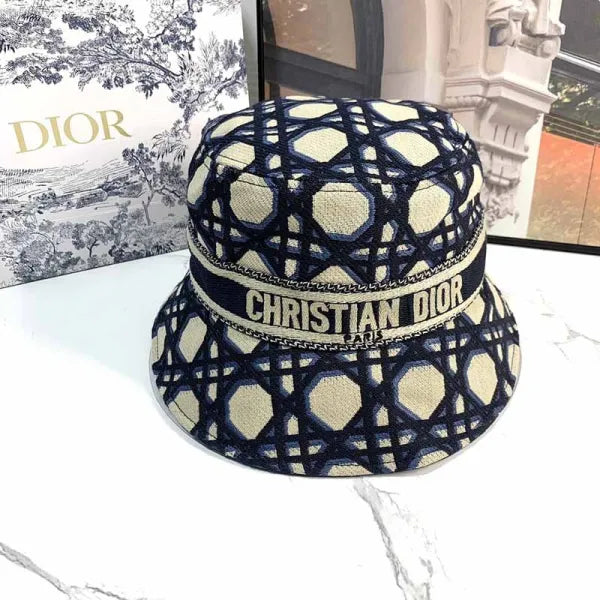 Pretti Dior Me Bucket Hat